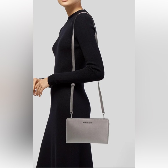 Michael Michael Kors gray 
JET SET TRAVEL CROSSBODY CLUTCH - Picture 3 of 15